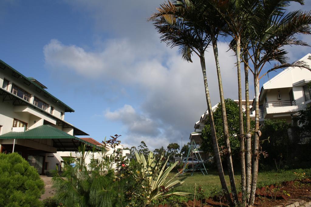 Ayur County Resort Chinnakanal Extérieur photo