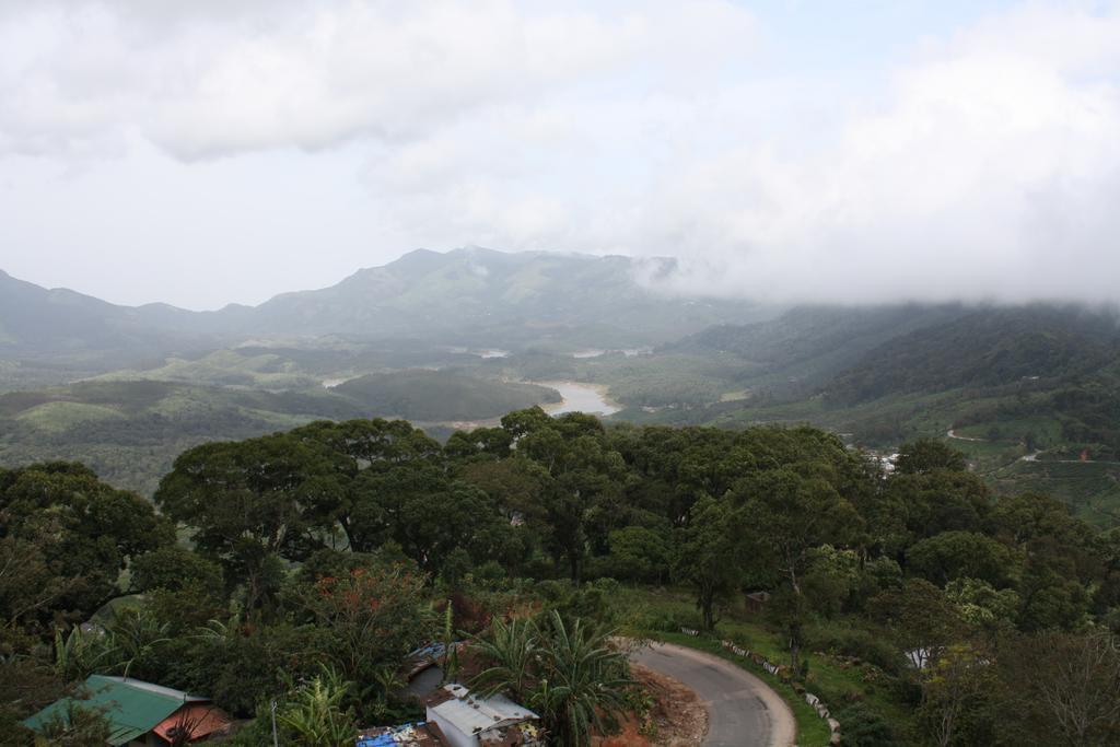 Ayur County Resort Chinnakanal Extérieur photo